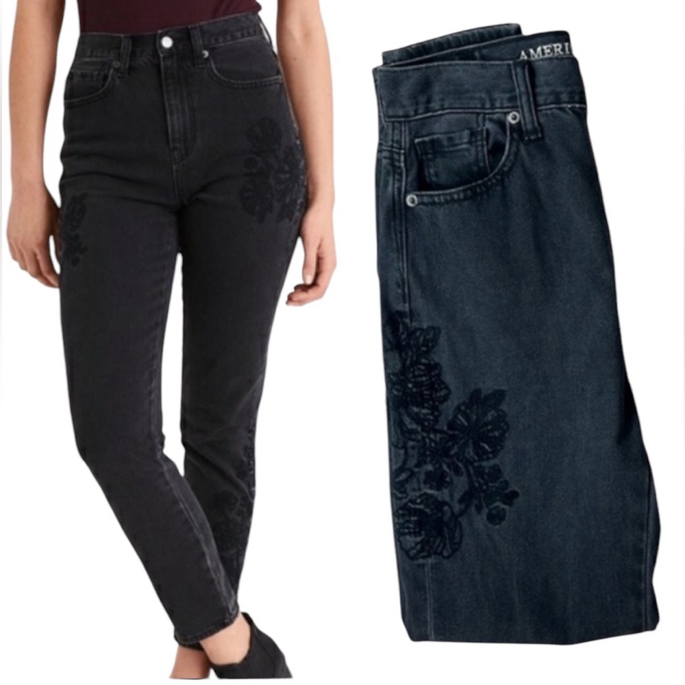 AEO Faded Black High Rise Ankle Mom Jean Size 00 Floral Rose Embroidery